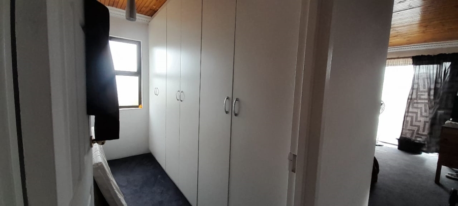 3 Bedroom Property for Sale in Firlands Western Cape